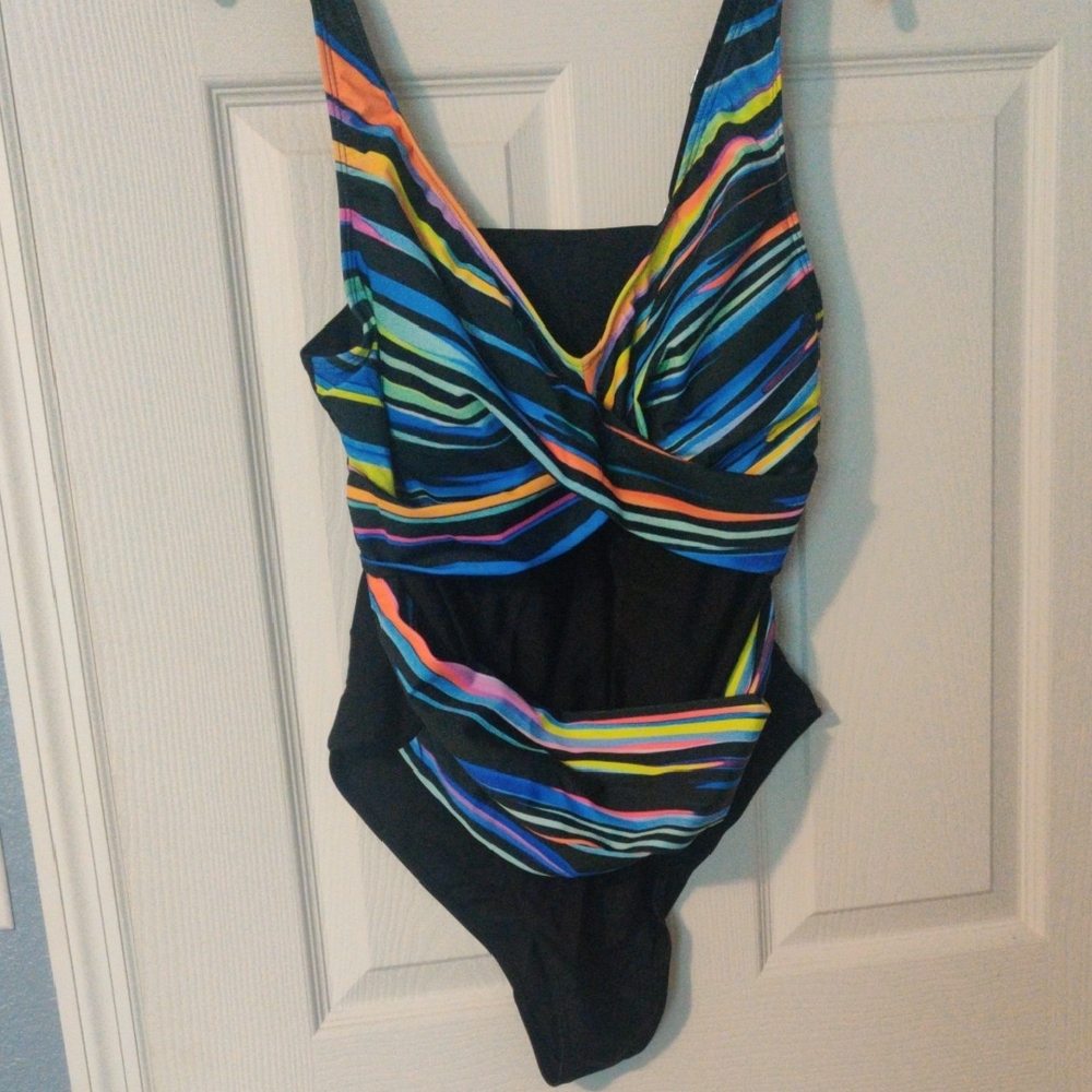 Quality Ladies Black Swimsuit